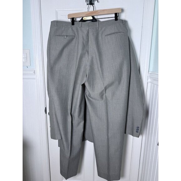 Men’s Light Gray 2 Piece Suit No Brand Or Tags - Read measurements! - Picture 8 of 15